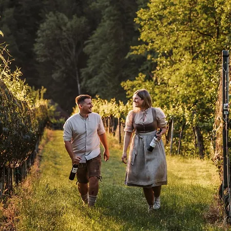 Weingut Pugl *