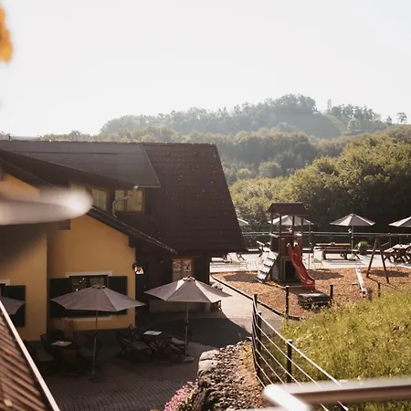 Weingut Pugl Homestay *