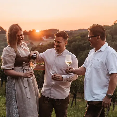 Weingut Pugl Homestay *