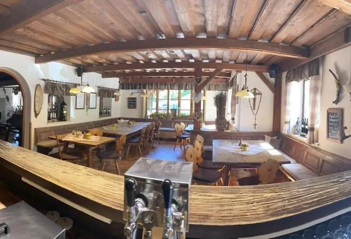 Weingut Pugl * 레이브니츠